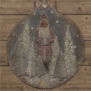 Ragon House snowy Santa metal wall hanging